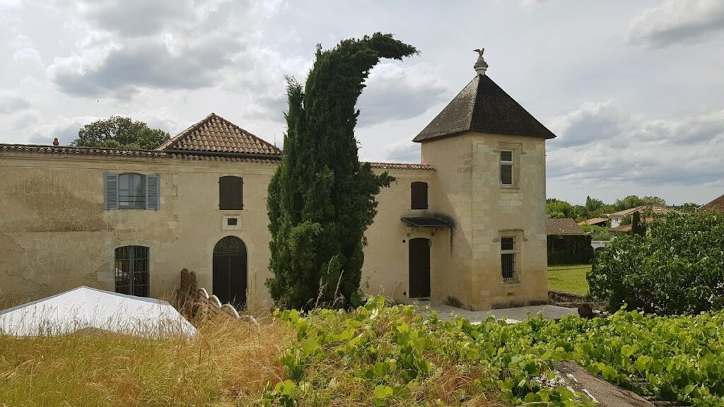Château de Gajac: A Fifteenth-Century Fortified Castle in France 2 Château de Gajac