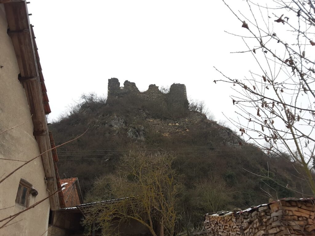 Burg Argenschwang: A Medieval Castle Ruin in Germany 2 Burg Argenschwang