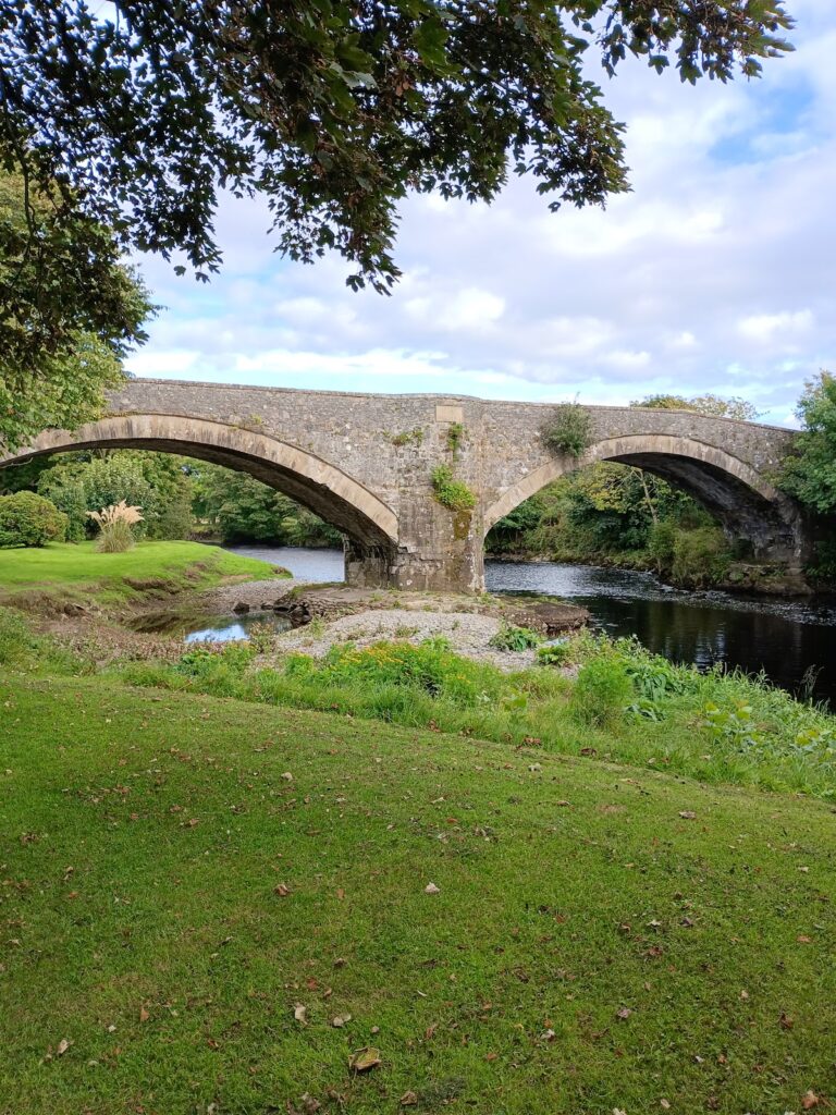 Ardstinchar Castle: A Late-Medieval Kennedy Stronghold in Scotland 2 Ardstinchar Castle