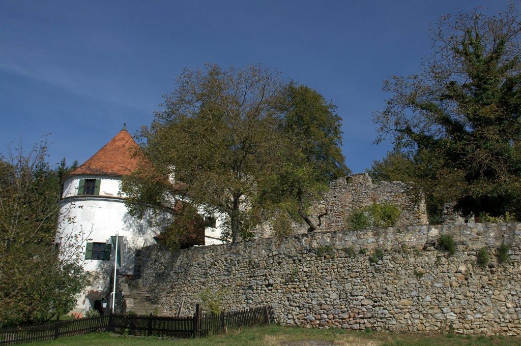 Burg Unterthal