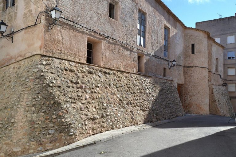 Geldo Castle-Palace: A Fifteenth-Century Ducal Residence in Spain
