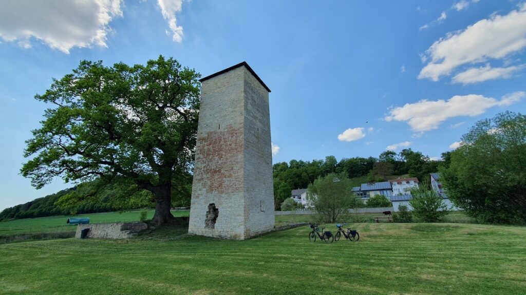 Burg Rieshofen: A Medieval Water Castle in Germany 1 Burg Rieshofen