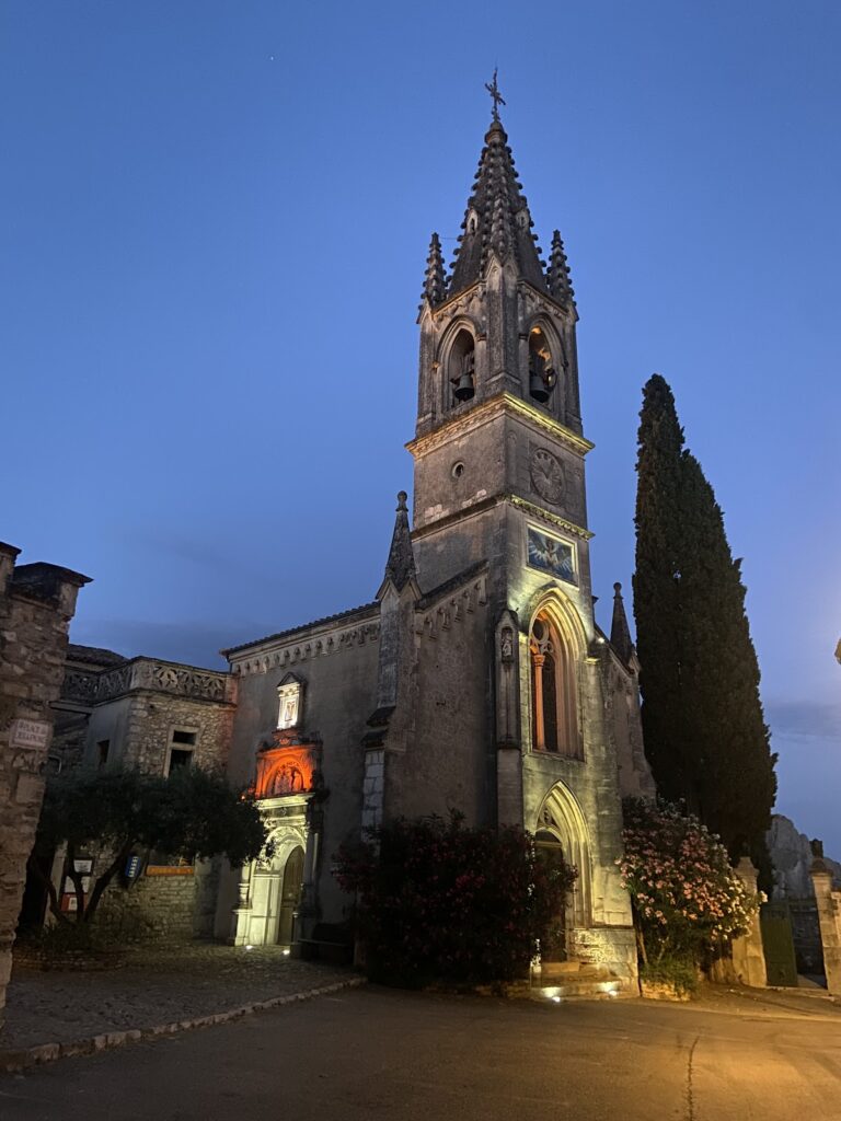 Château d'Aiguèze: A Medieval Fortress in France 4 Château d'Aiguèze