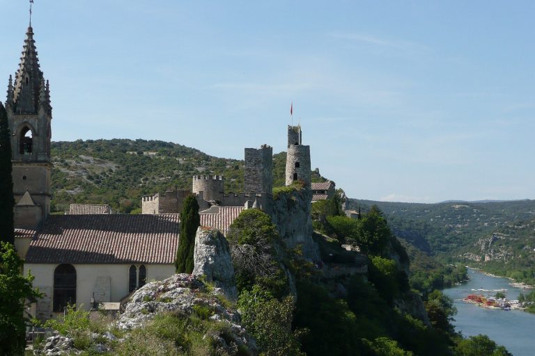 Château d’Aiguèze: A Fortified Castle in France