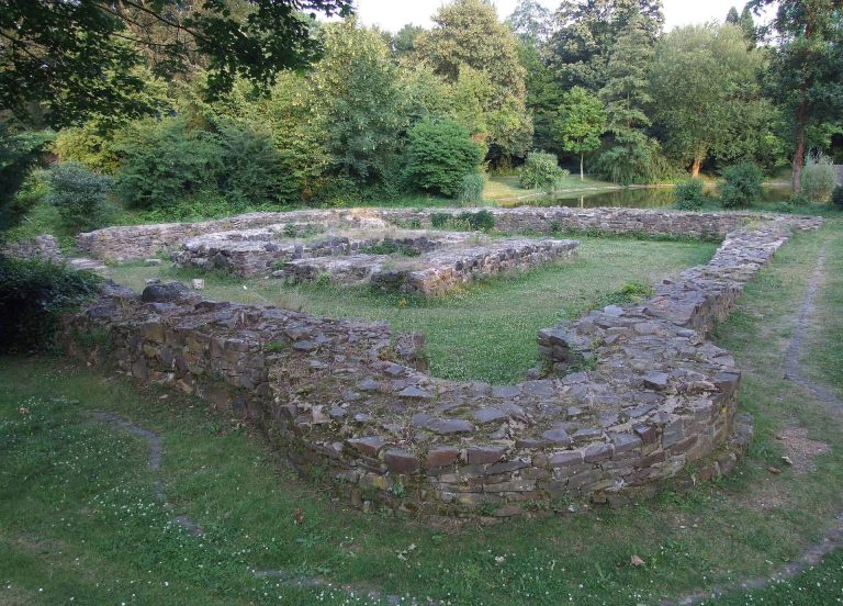 Burg Reitersdorf: A Medieval Castle in Bad Honnef, Germany