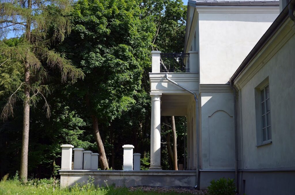 Wilczyska Castle: An Early-Modern Fortified Residence in Poland 2 Zamek w Wilczyskach