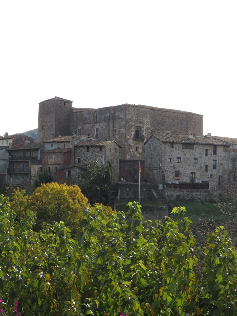 Castell de Santa Pau: A Medieval Fortress in Spain
