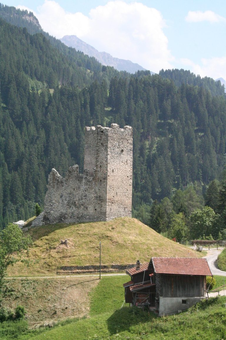 Strassberg Castle: A Medieval Route-Fortress in Switzerland