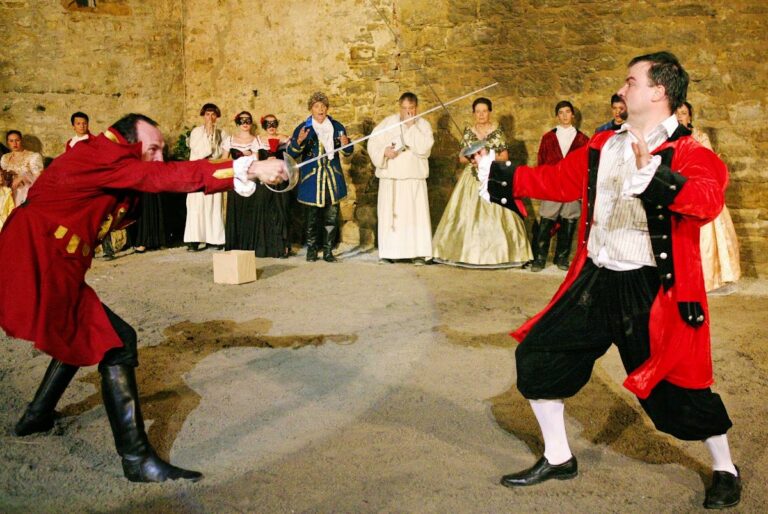 Schloß Stetten: A Historic Castle in Künzelsau, Germany