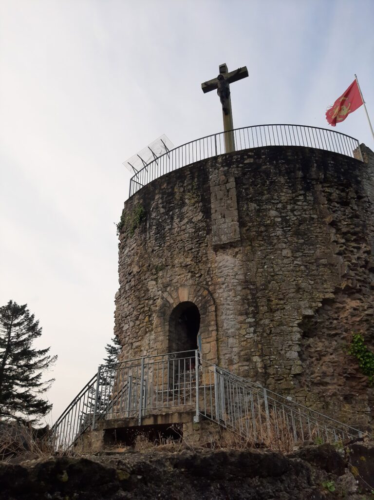 Motte du Plessis-Lastelle: A Medieval Norman Fortification in France