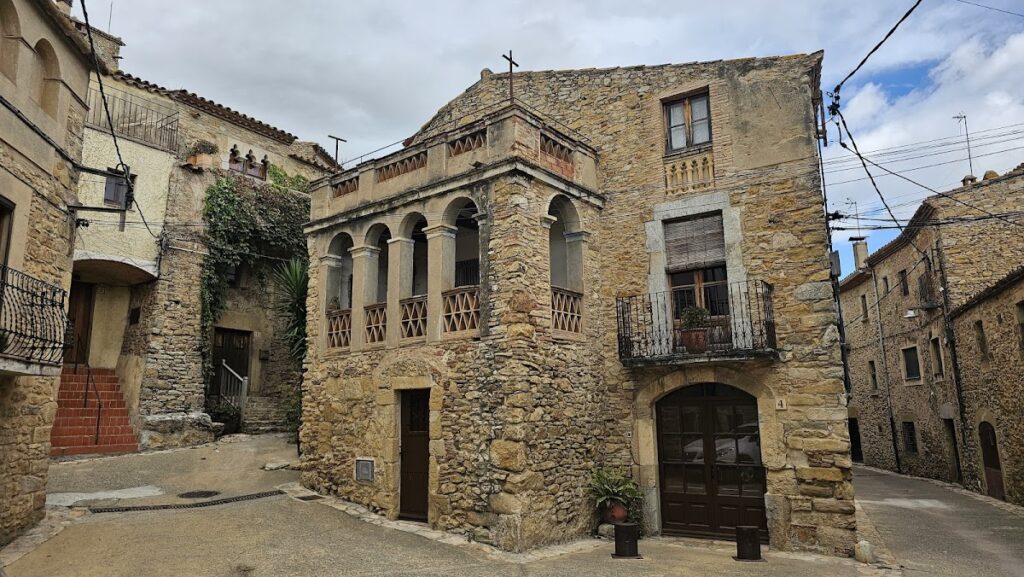 Castell de Palau-sator: A Medieval Castle in Spain 2 Castell de Palau-sator