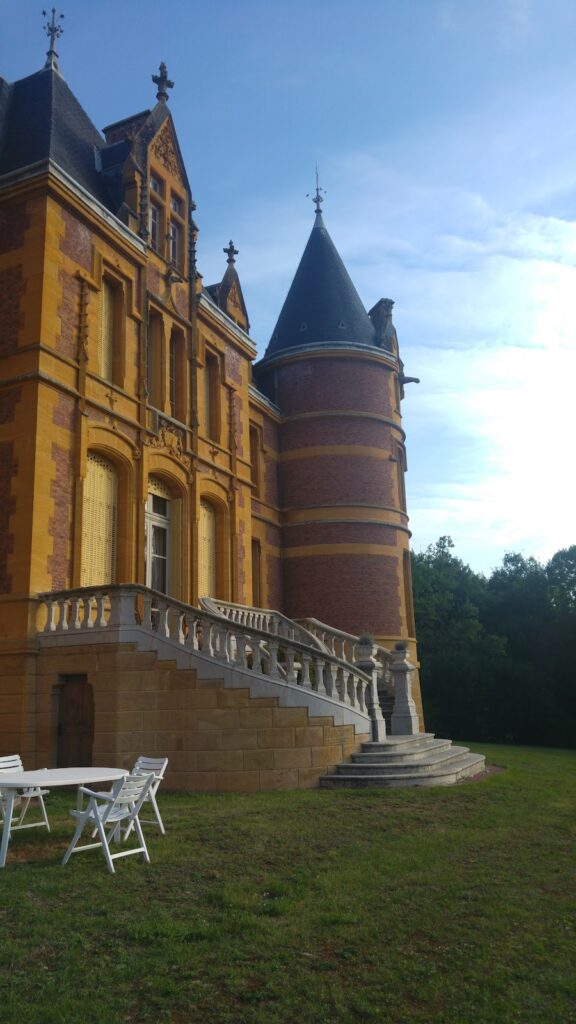 Château de la Flachère: A Nineteenth-Century Medievalist Estate in France 1 Château de la Flachère