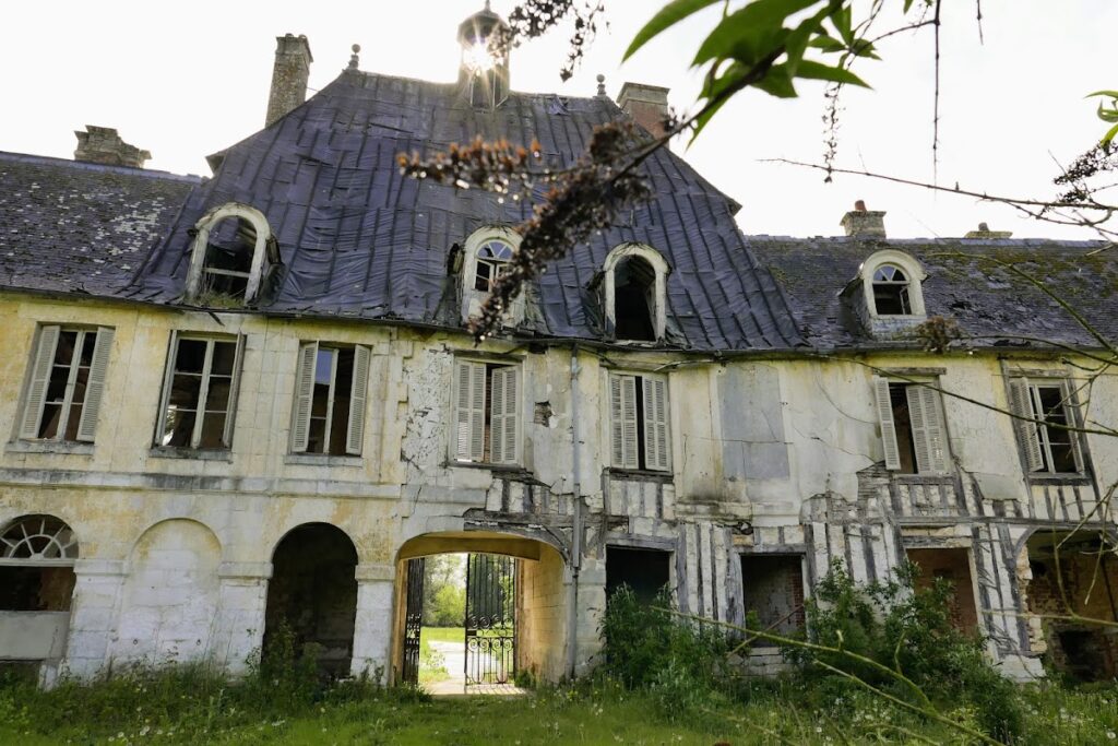 castle of Pont-Saint-Pierre