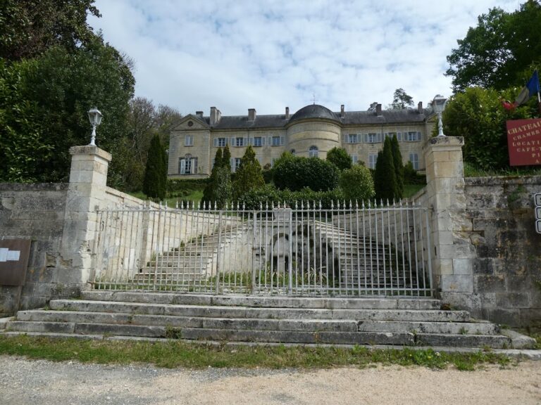 Château d’Escoire: A Neoclassical Historic Monument in France