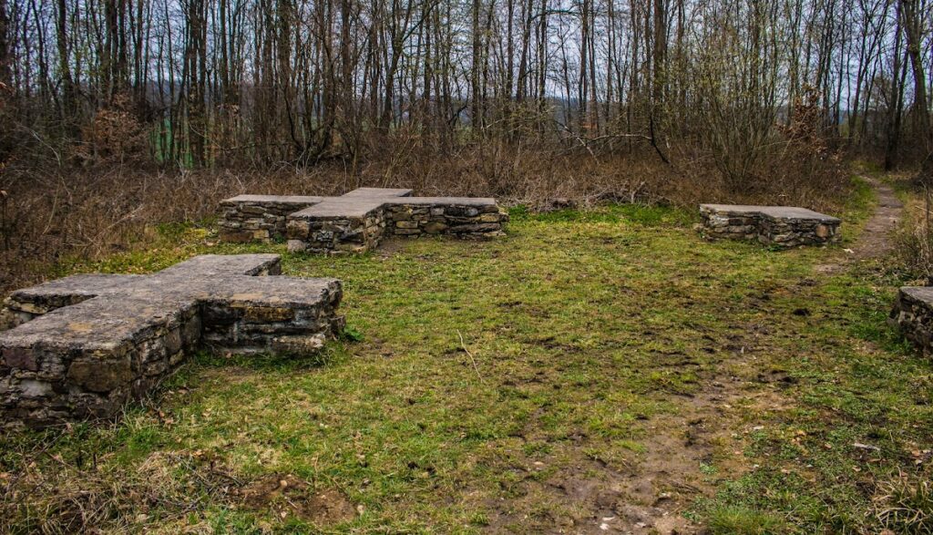 Wittekindsburg: An Early Medieval Saxon Fortification in Germany 9 Wittekindsburg