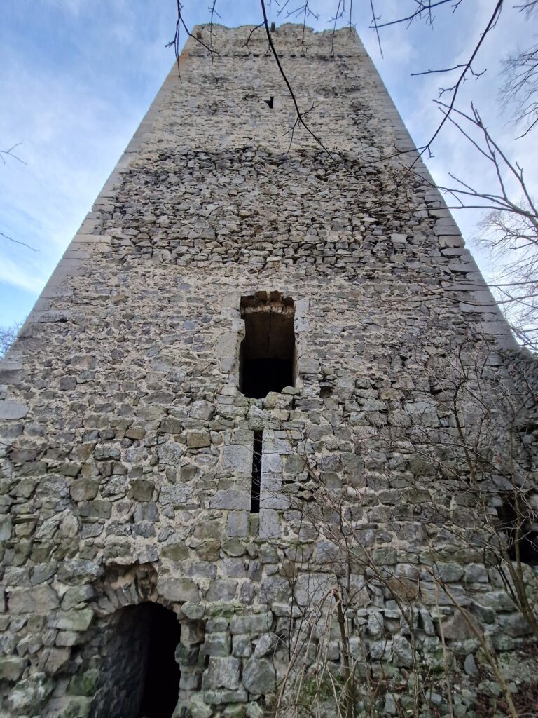 Pottenburg Castle: A Medieval Border Fortress in Austria 7 Pottenburg