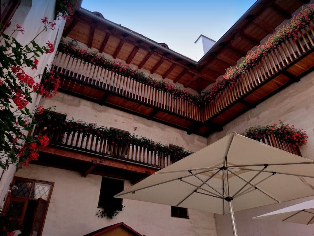 Vodní tvrz Jeseník: A Historic Fortified Site in the Czech Republic 8 Vodní tvrz Jeseník