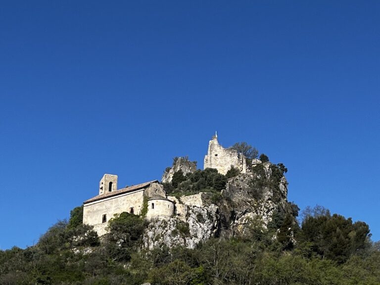 Château d’Entrechaux: A Medieval Castle in France Reflecting Feudal and Ecclesiastical History