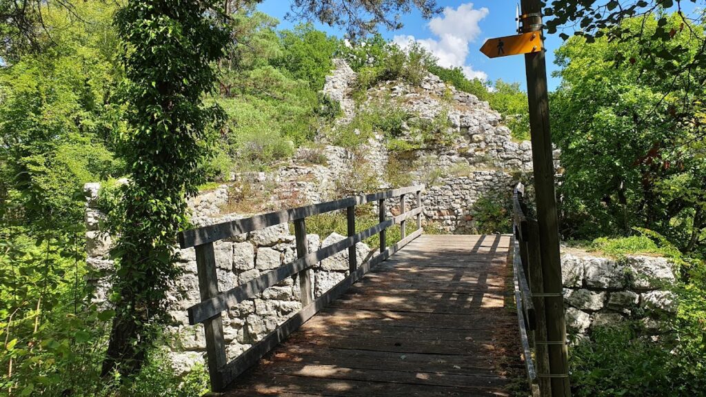 Radegg, medieval castle ruins with outworks