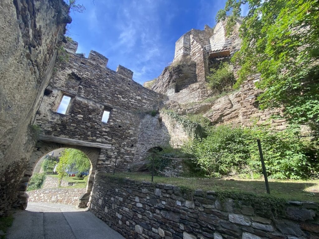 Burgruine Rehberg: A Medieval Castle Ruin in Krems an der Donau, Austria 9 Burgruine Rehberg