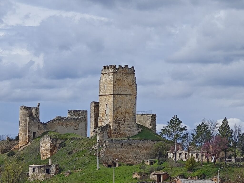 Castle of Coruña del Conde