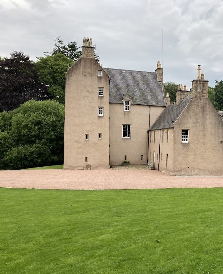 Lickleyhead Castle: A Restored Scottish Tower House 2 Lickleyhead Castle