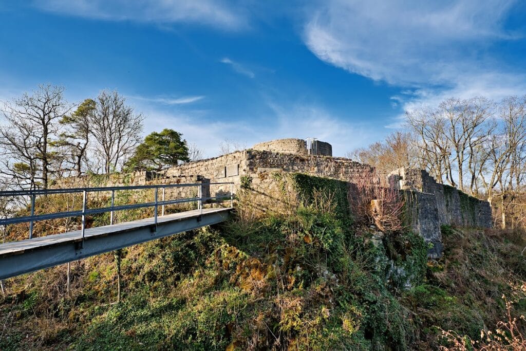 Bischofstein Castle: A Medieval Hill Castle in Switzerland 5 Bischofstein Castle