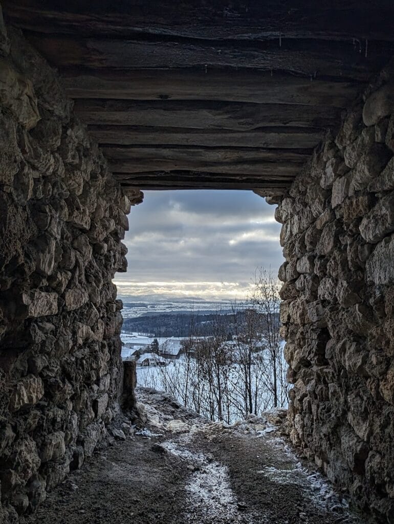 Balm Ruins: A Medieval Cave Stronghold in Switzerland 5 Balm ruins