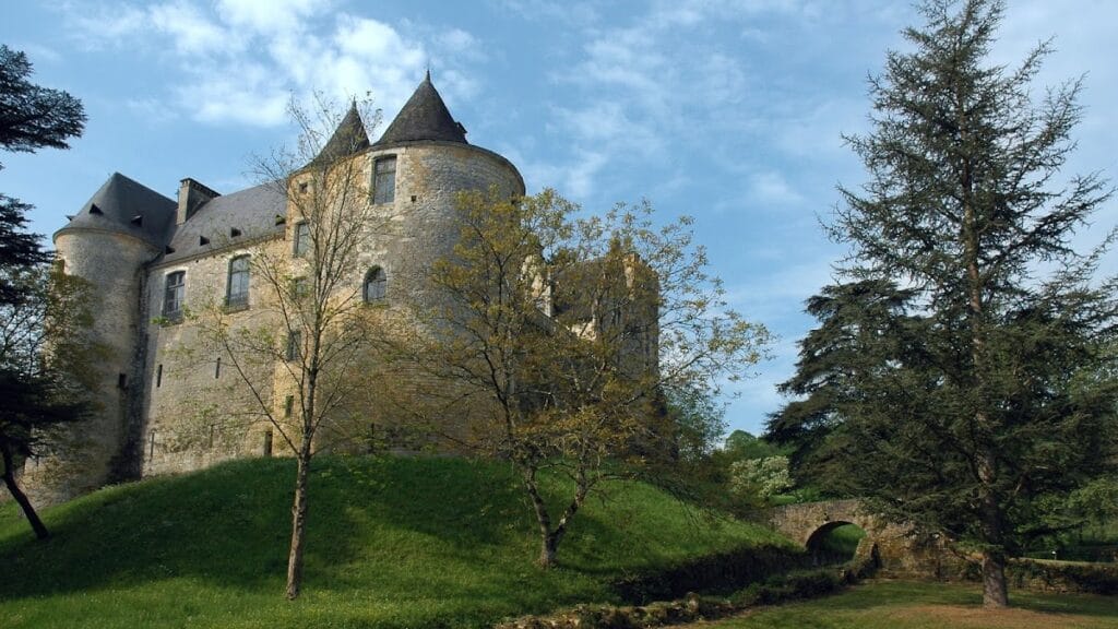 Château de Fayrac: A Medieval and Renaissance Château in France 2 Château de Fayrac