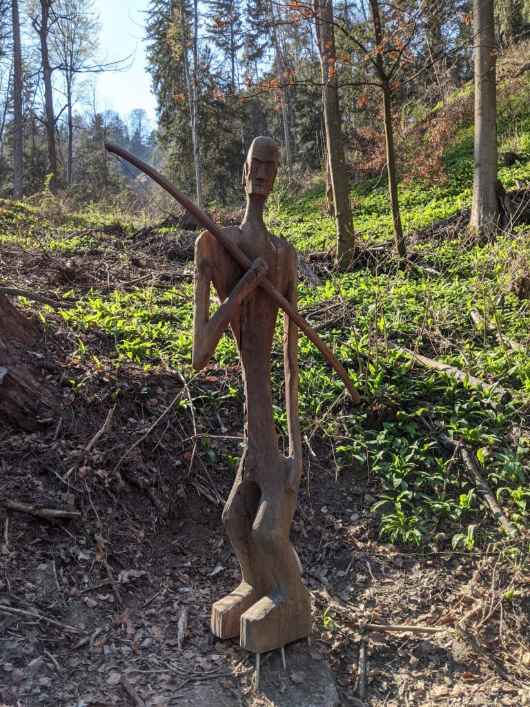 Burg Friesenberg: A Medieval Castle Ruin in Zürich, Switzerland 10 Burg Friesenberg