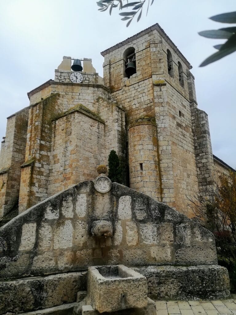Palacio de los Zúñiga: A Fortified Gothic Palace in Spain 4 Palacio de los Zúñiga
