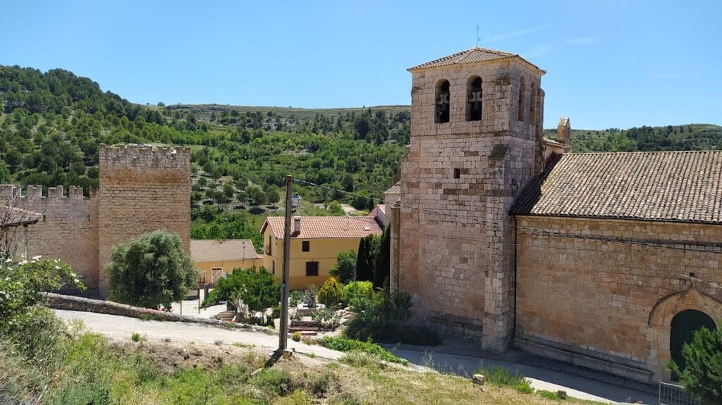 Palacio de los Zúñiga: A Fortified Gothic Palace in Spain 5 Palacio de los Zúñiga