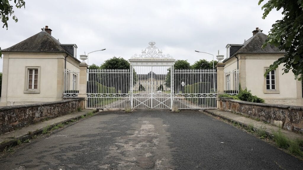 Château de Brienne-le-Château: A Classical Pleasure Residence in France 3 Château de Brienne-le-Château