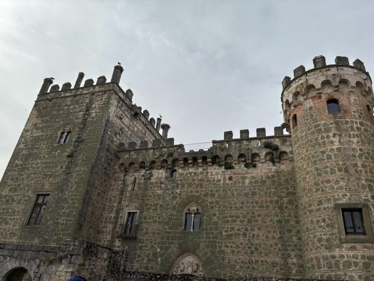Castillo-palacio de Escalona: A Historic Fortress and Palace in Spain