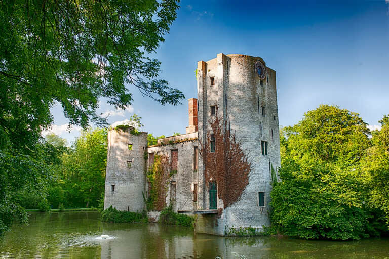 Prinsenkasteel: A Historic Castle Ruin in Grimbergen, Belgium