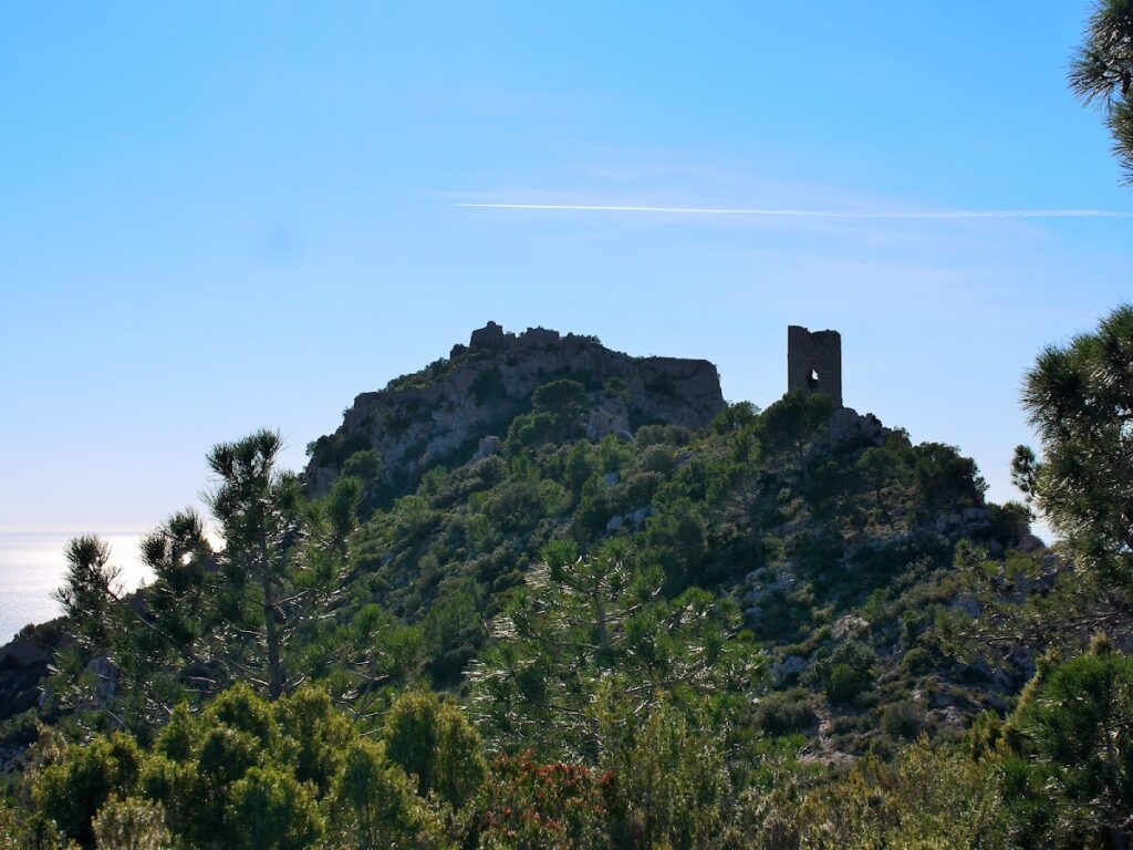 Castell de Montornés: An Andalusian Fortress in Benicàssim, Spain 8 Castell de Montornés