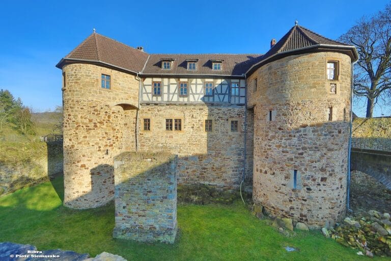 Castle Bibra: A Medieval Water Castle in Germany