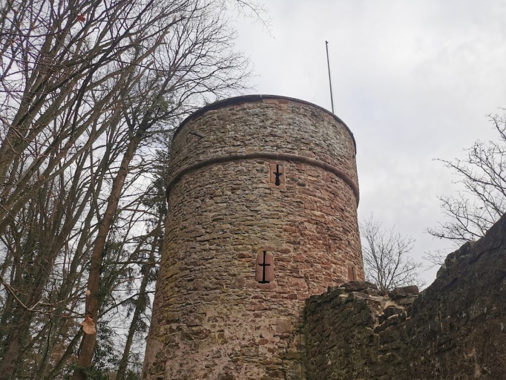 Burg Steinegg: A Medieval and Renaissance Castle in Neuhausen, Germany 10 Burg Steinegg (Neuhausen)