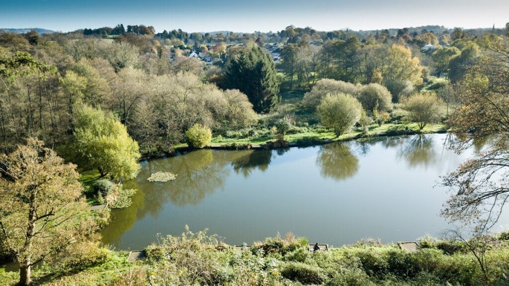 Betchworth Castle: A Medieval Fortified Manor House in Surrey 2 Betchworth Castle
