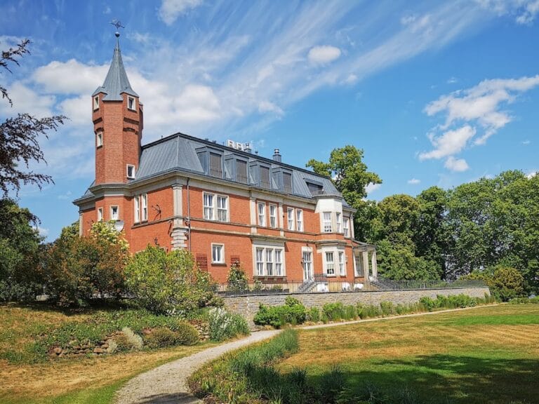 Jagdschloss Prillwitz: A Historic Hunting Lodge in Mecklenburg-Strelitz, Germany