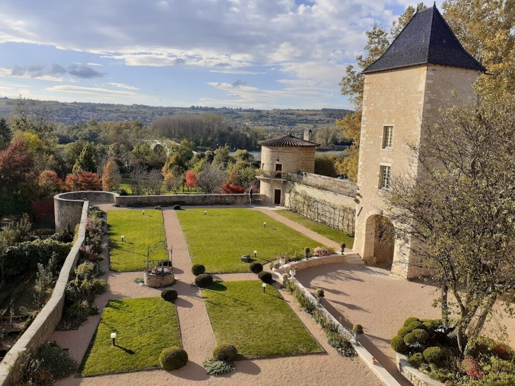 Château de Saint-Bernard