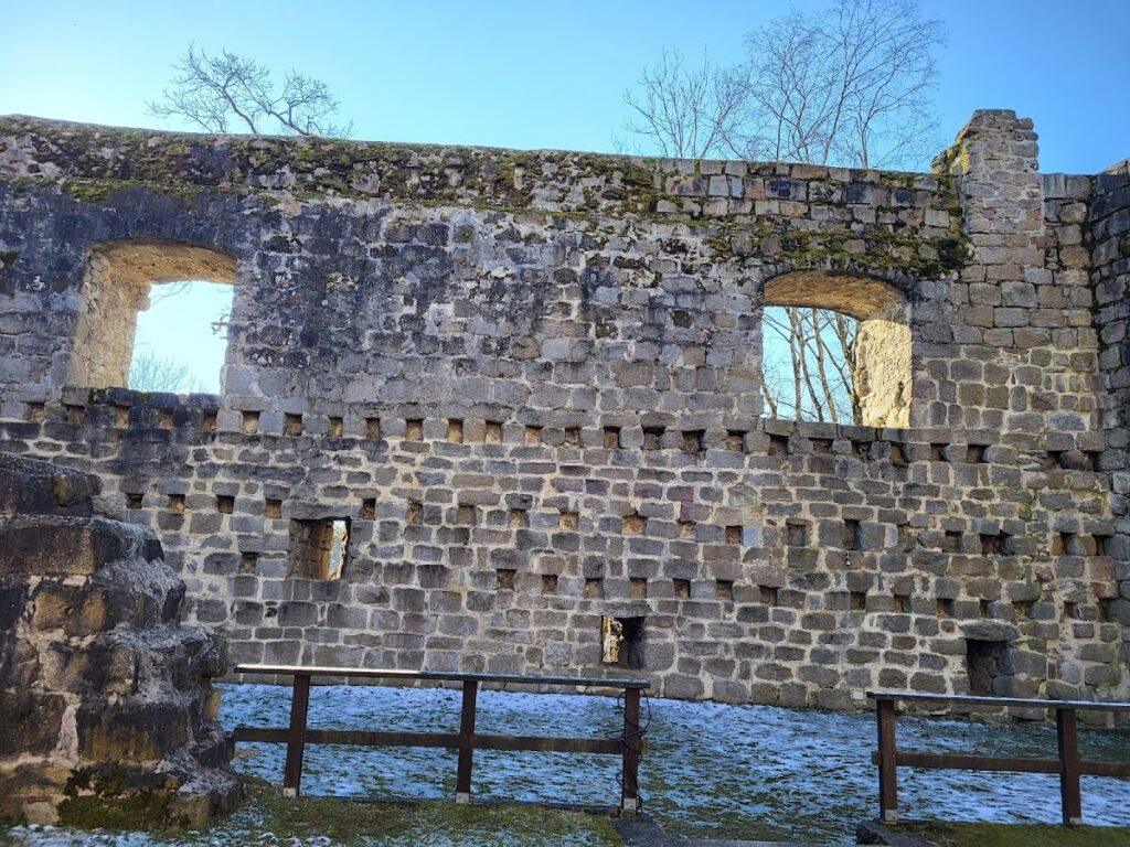 Burgruine Windegg: A Medieval Hill Castle in Austria 8 Burgruine Windegg