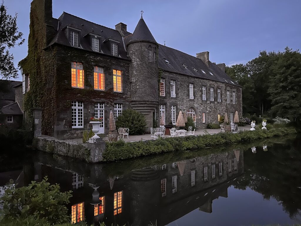 Manoir de la Motte Beaumanoir: A Historic Breton Estate in Pleugueneuc, France 6 manoir de la Motte Beaumanoir