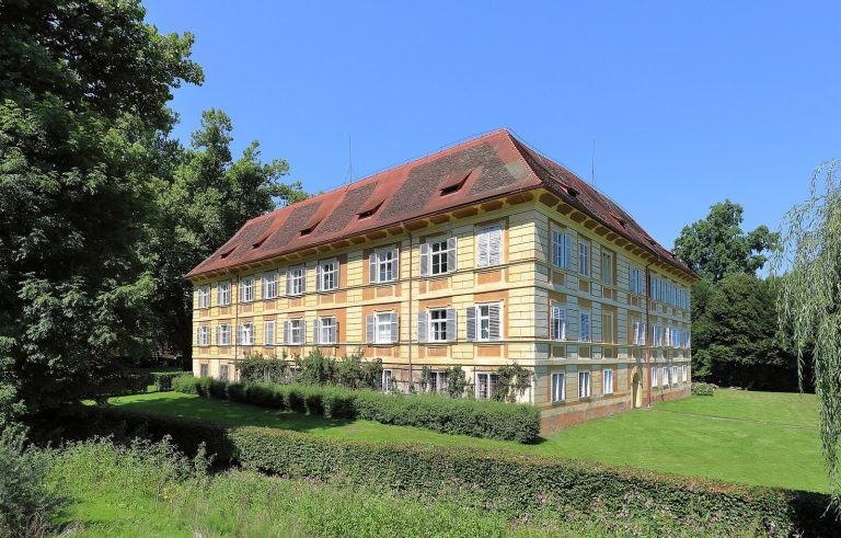 Frauenthal Castle: A Baroque Aristocratic Residence in Austria