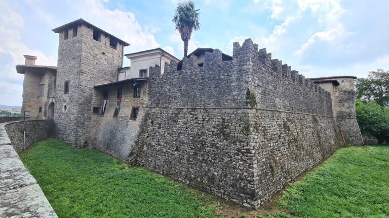Castello di Calepio: A Historic Fortress and Noble Residence in Italy