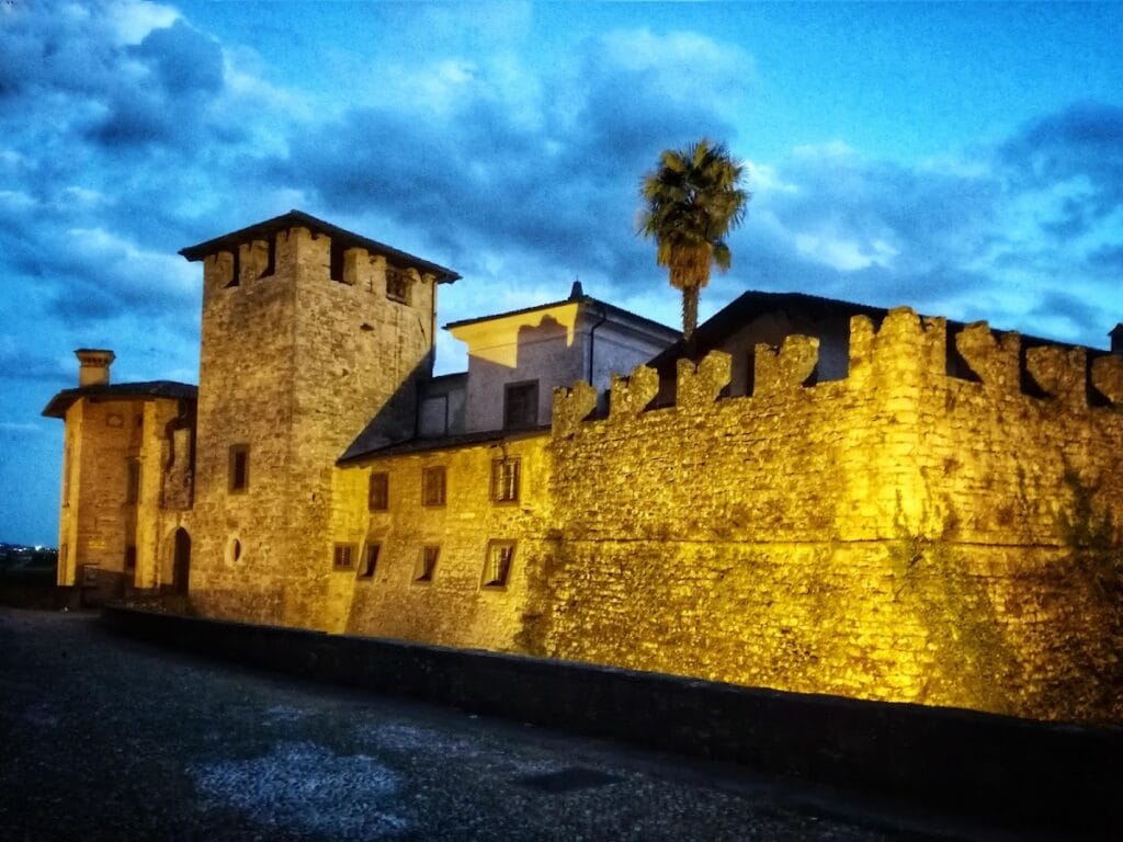 Castello di Calepio: A Medieval Castle and Noble Residence in Italy 4 Castello di Calepio