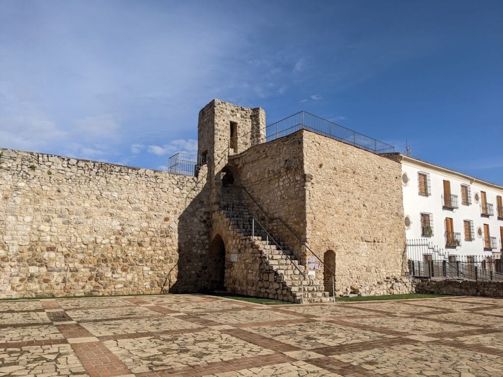 Castillo de Torredonjimeno: A Medieval Fortress and Palace in Spain 2 Castillo de Torredonjimeno
