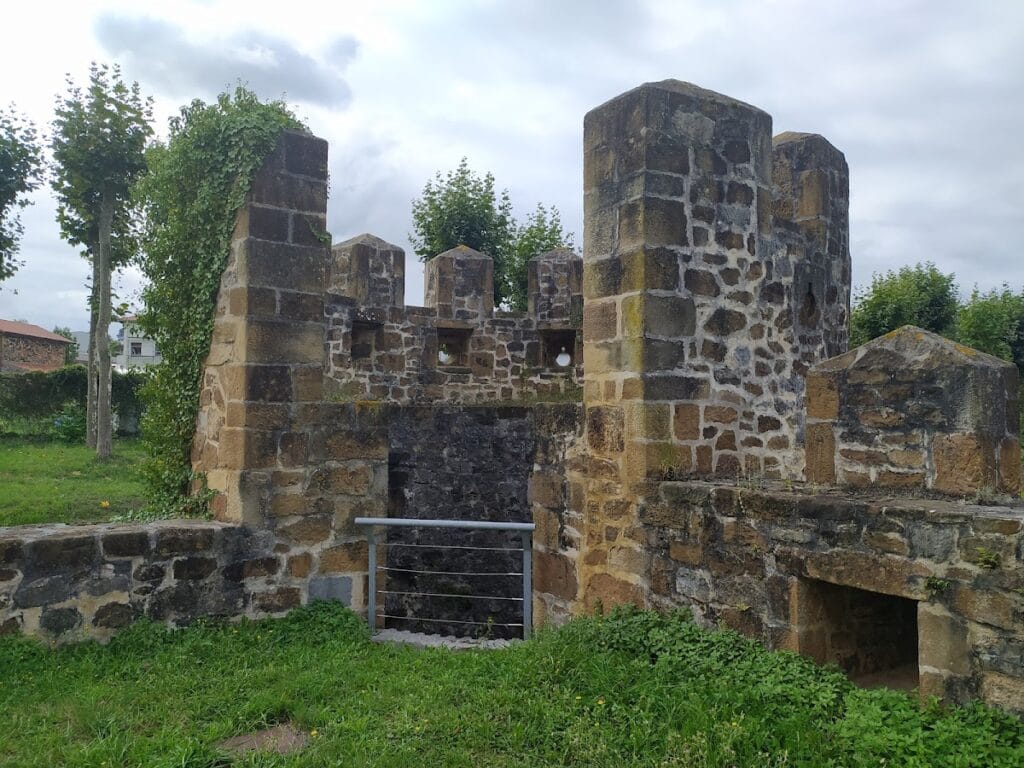 Castle of Muñatones: A Medieval Fortress in Muskiz, Spain 8 Castle of Muñatones