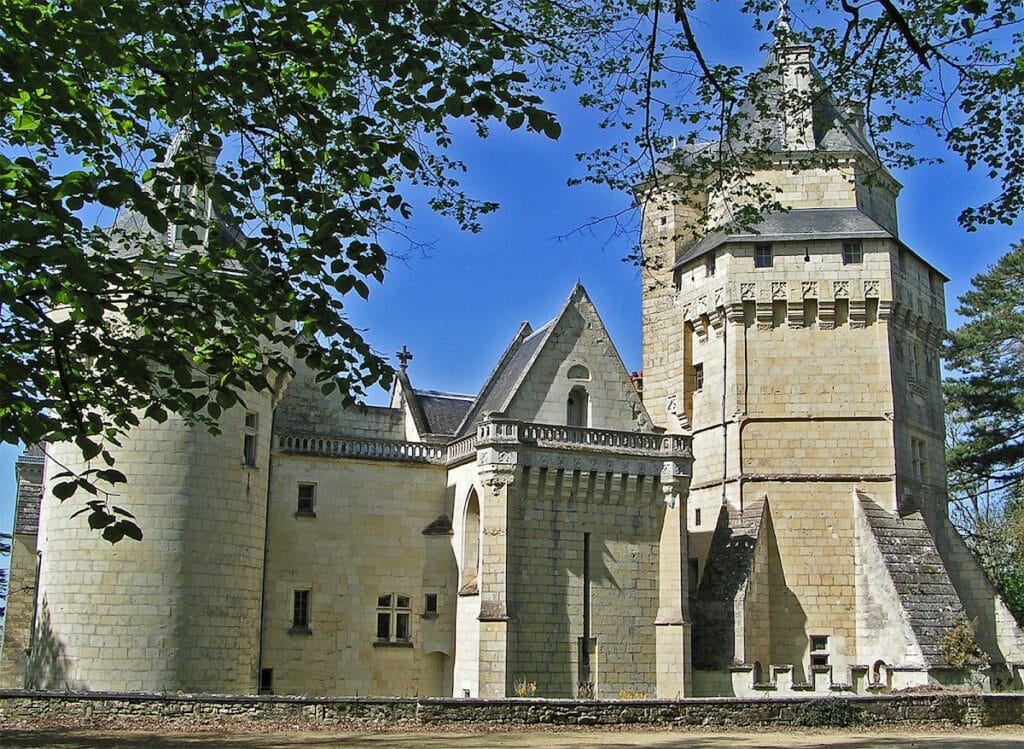 Château de Ternay: A Fortified Château in France 1 Château de Ternay