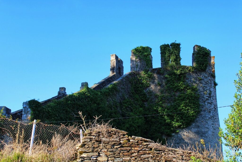 Fortaleza de Sarria